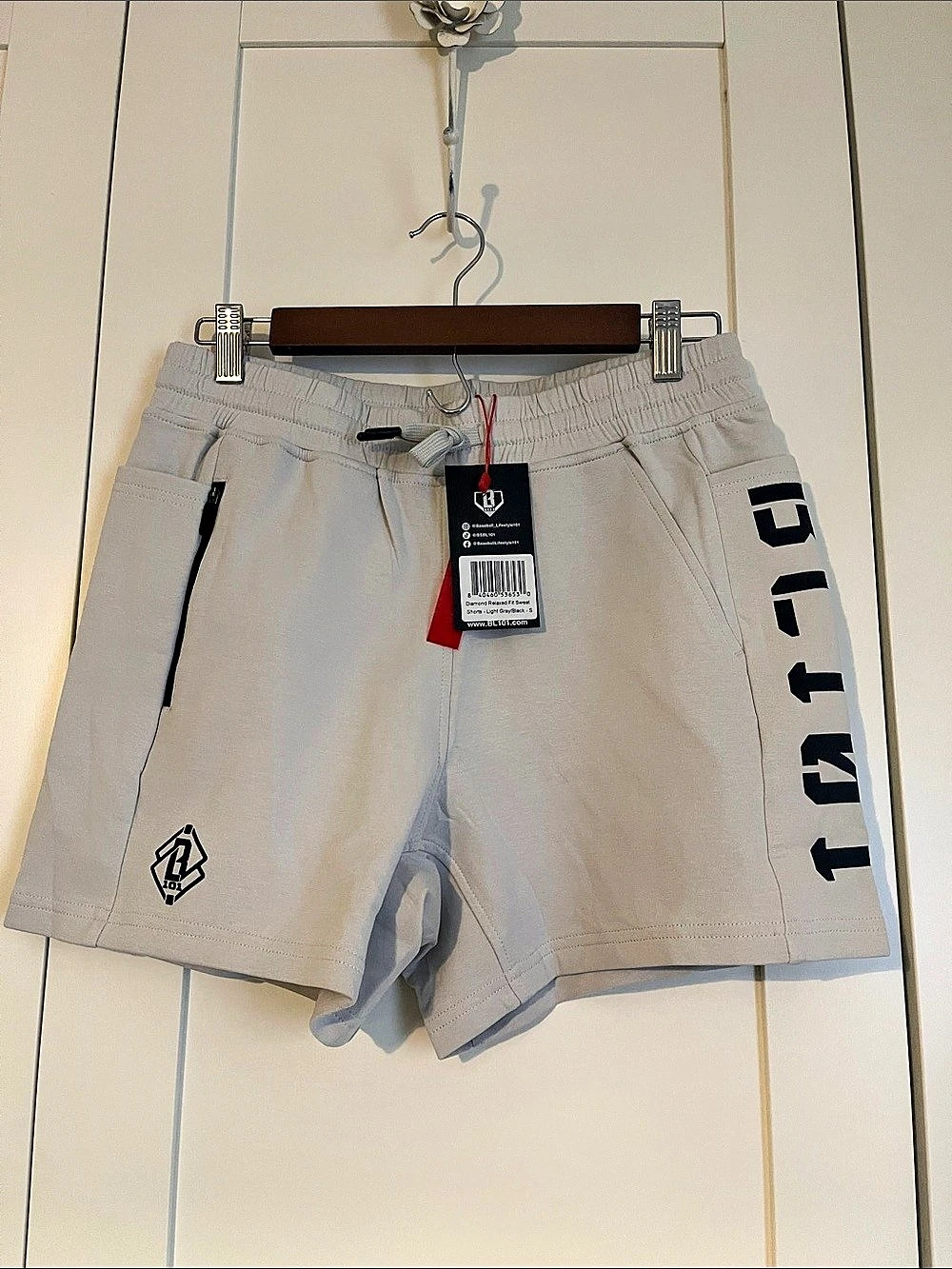 Baseball Lifestyle 101 Diamond Relaxed Fit Sweat Shorts. Men’s Small. - Picture 1 of 4